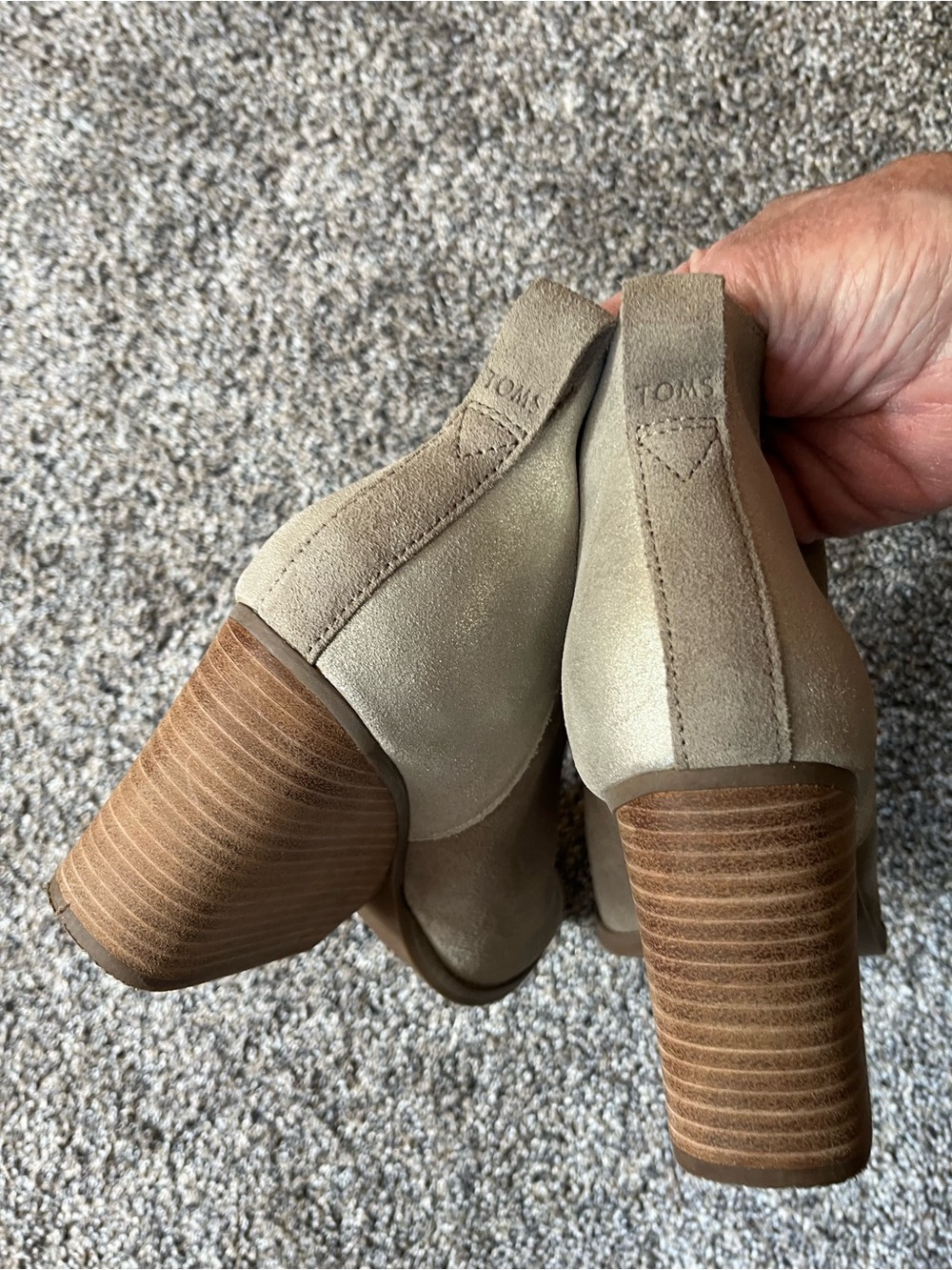 TOMS ELIZA DUNE SUEDE Ladies Size 11 Medium Ankle Boots In Tan Color - Picture 6 of 12